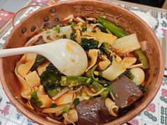 -成都你六姐·牛肉冒菜·麻辣香锅(长泰广场店)