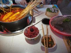 -钢管厂五区小郡肝串串香(滨江店)
