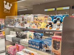 -泡泡玛特POPMART(蓝色港湾店)