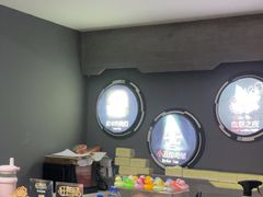 -狂想局密室逃脱(宝山万达店)