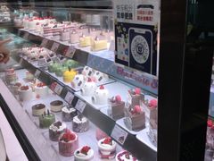 -巴黎贝甜(大宁国际商业广场店)