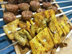 -乡村馕坑肉·烧烤·新疆菜·本地人更爱吃(阿勒泰首店)