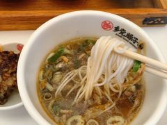 -乡党臊子面(丰庆公园店)