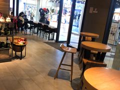-星巴克(杭州西湖银泰1F店)
