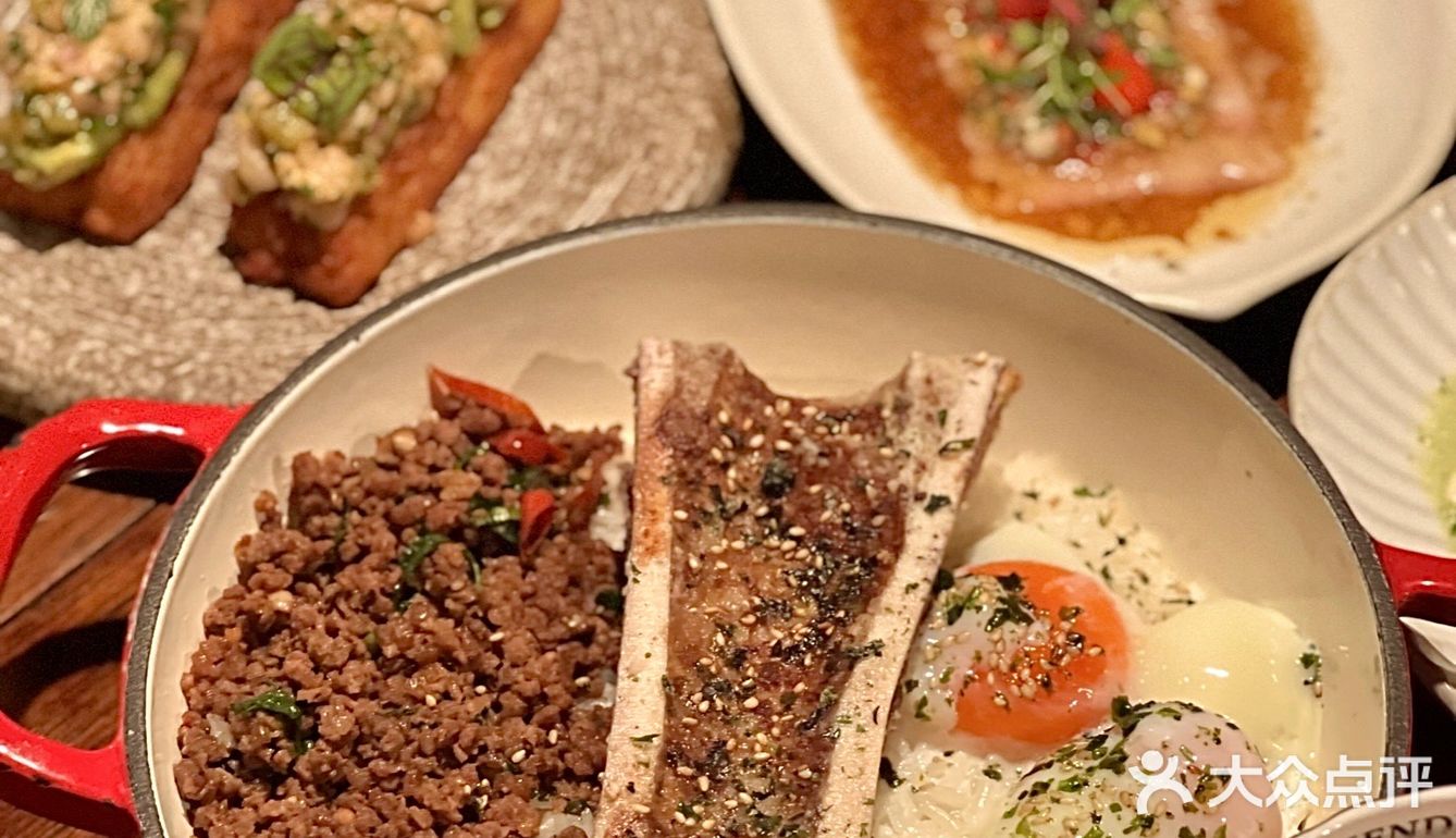 我去富民路只吃一家bistro…