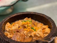石锅海胆豆腐-奕景海鲜酒家· 大连海鲜(星海广场店)