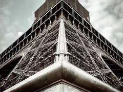 -埃菲尔铁塔