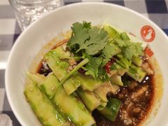 -雪熊哈尔滨烧烤·精酿啤酒·砂锅(中央胜境店)