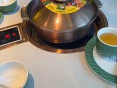 -润园四季椰子鸡火锅(卓越INTOWN店)