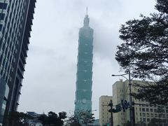 -诚品(信义店)