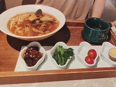 -松鹤面馆·古法焖肉面(观前店)