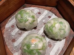 爽脆鲜虾香茜饺-晓粤·惹味粤菜(凯德乐峰广场店)