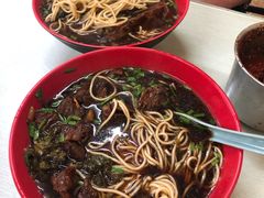 -小龙大肉面馆