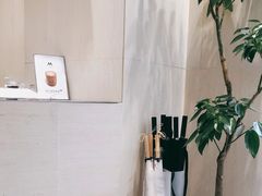 -M Stand(南京新街口金鹰店)