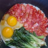 闷5分钟 超级美味的煲仔饭制作成功