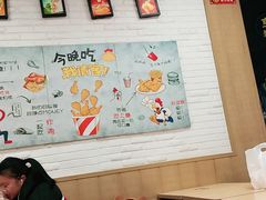 -华莱士炸鸡汉堡(重庆邮电大学店)