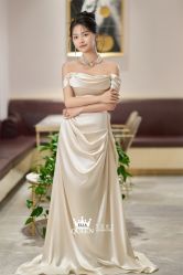 点击看大图 -艾拉·女王婚纱礼服馆