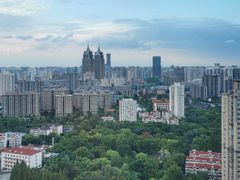 -上海龙之梦万丽酒店