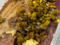 -梁阿婆廿年老牌扣肉糯米饭