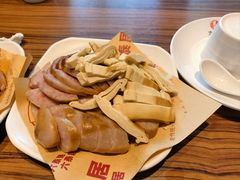 -六泰居·尔滨地标·东北菜(松北店)