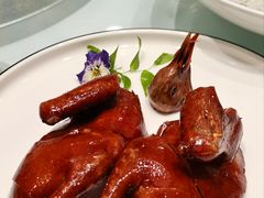 玻璃爆汁乳鸽-流花苑精致潮粤菜(越秀店)