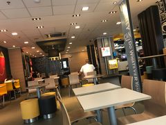 -麦当劳(华融店)