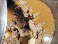 -老何二婶家铁锅炖·东北菜(白石洲店)