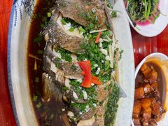 -芦茨金富饭庄·25年老字号·专做稻草鸡