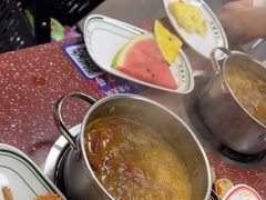 -四囍码头海鲜烧烤自助火锅(外滩南京东路悦荟广场店)