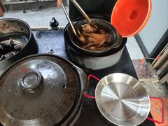 -阿灶卤煮老店·姜母鸭(五店市总店)