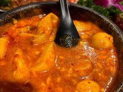 -明洞阿姨·韩式酱蟹烤肉·创意料理(三元桥店)