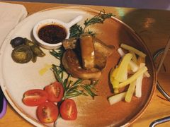 -囧吉香生蚝牛排馆(湖北路店)