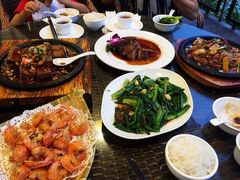 黑豆腐-东馆和天下特色餐饮(工农店)