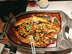-江边城外烤全鱼(龙德广场店)
