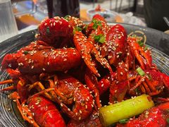 -肥肥虾庄·金牌油焖大虾(杨园滨江时代walk店)
