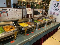 自助取餐区-惠中捞面