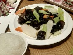 -峨嵋小镇·川菜(勒泰中心店)