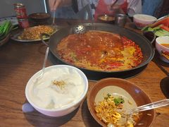 -萍姐火锅·公路夜市(武汉首店)