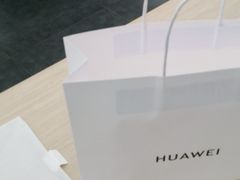 -华为授权体验店(龙湖礼嘉天街)