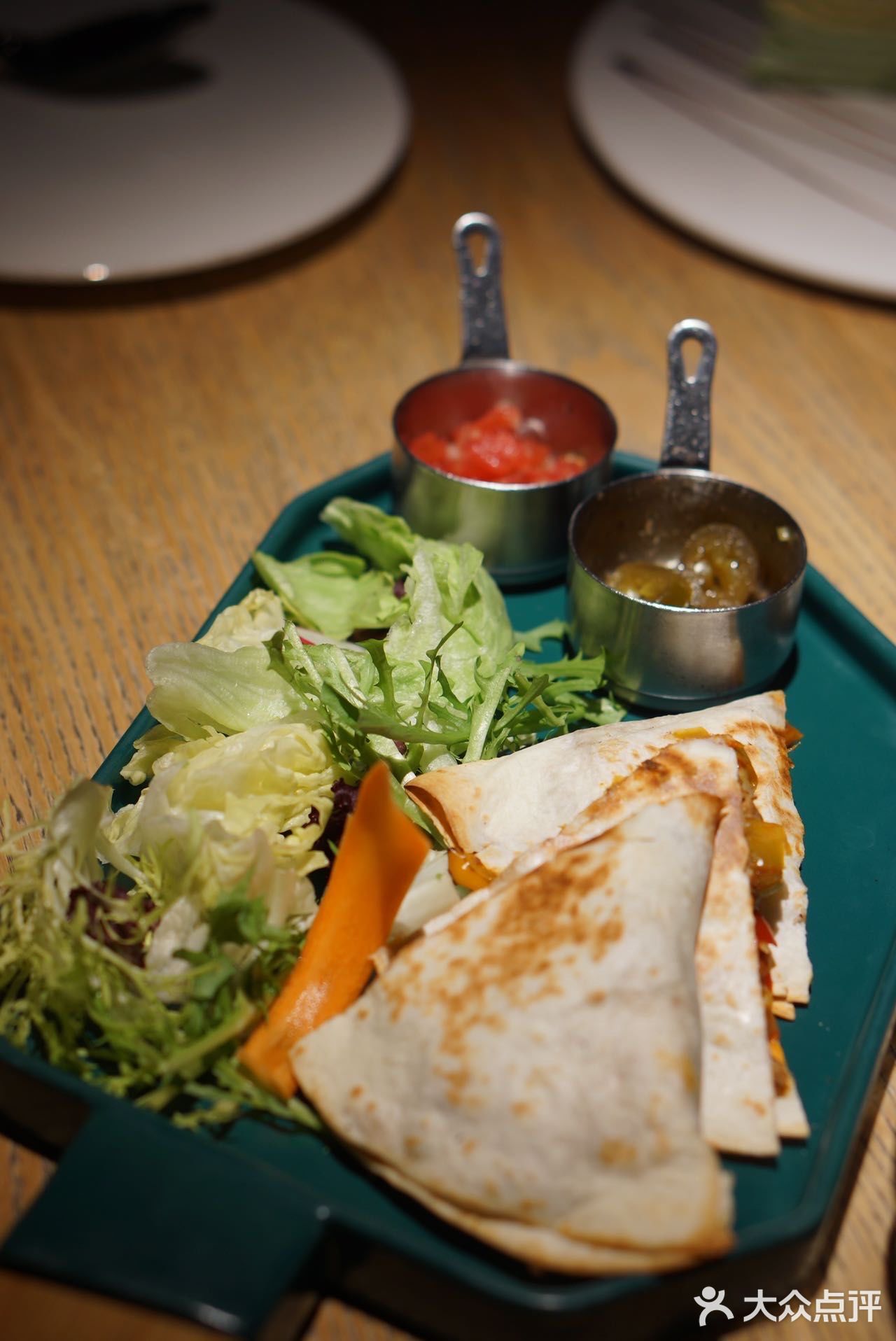 和朋友一起出来玩当然要去高颜值的地方！ 