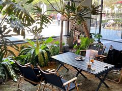 -J Create城市露营咖啡·简餐·宠物(上海动物园店)