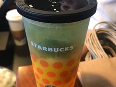 -星巴克(宏汇国际广场店)