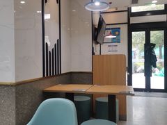 -达美乐比萨(大华锦绣优嘉店)