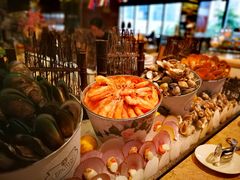 -大中华希尔顿酒店-念自助餐·嗨啤·小龙虾