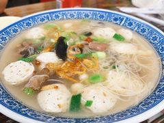 -亚忠小吃店(曾厝垵店)