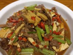 小炒牛二宝-客宴·江西客家菜(红角洲店)