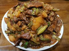 -巴音陶日故德烩菜馆(体育场店)