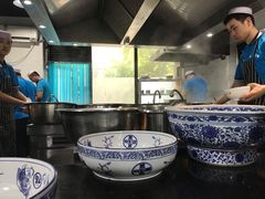 -陇上全荟兰州传统牛肉面(延吉路店)