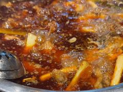 -肖肖酸萝卜鱼火锅(总店)