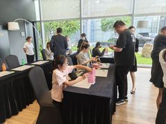 -奔驰上海利星(七宝店)